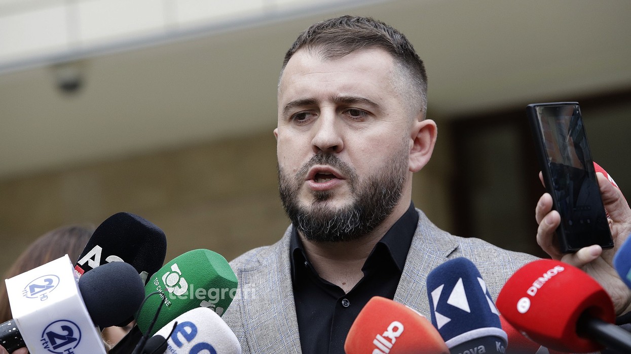 Lushtaku paralajmëron protesta: E vetmja zgjidhje për bllokadën e Kuvendit është rruga
