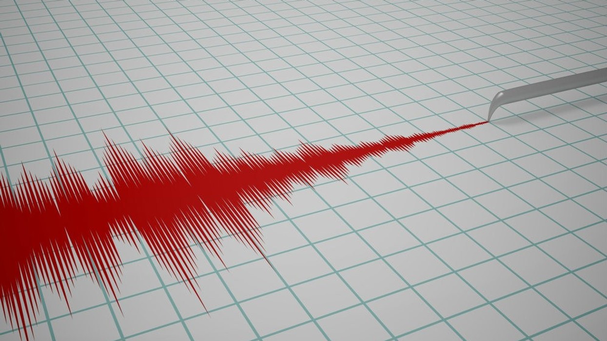 Kolumbia tronditet nga një tërmet 7.4 ballë, banorët dalin në rrugë