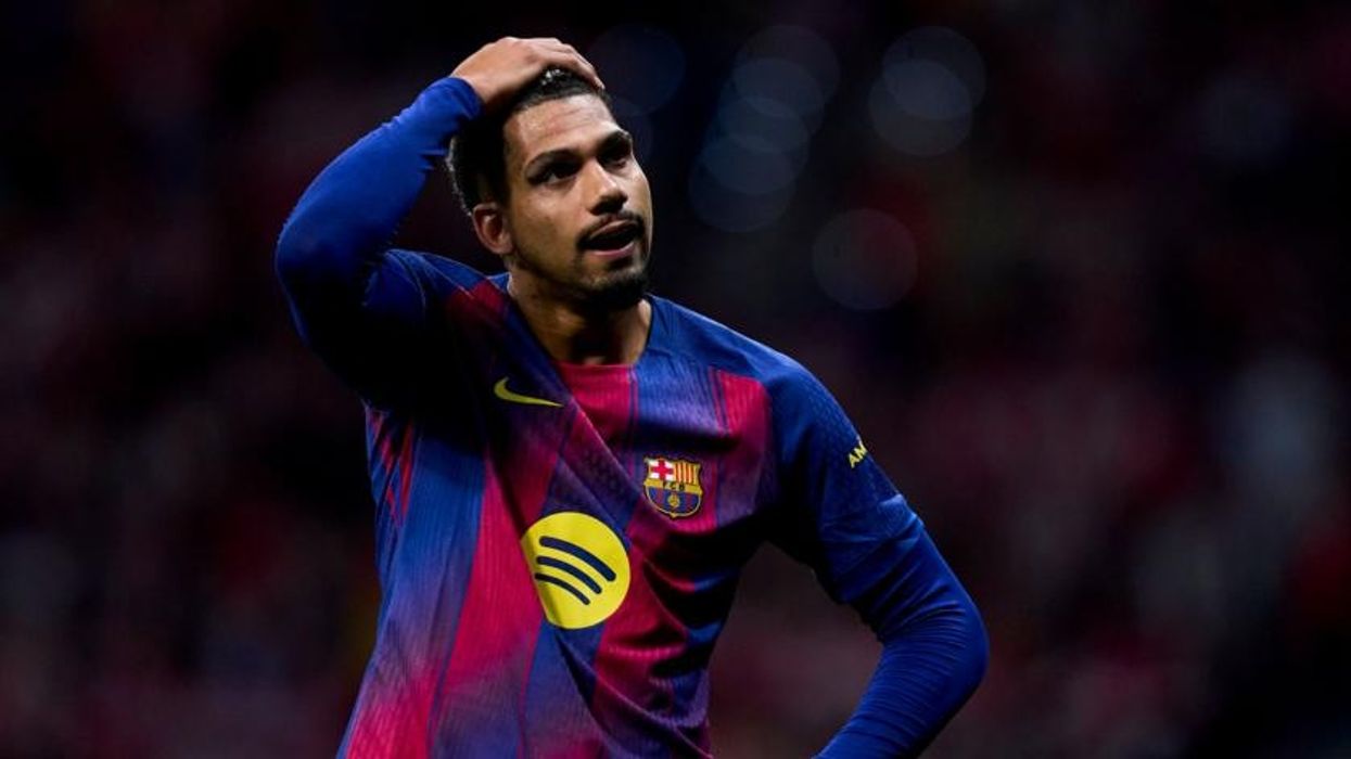 Pse Araujo iu bashkua Liverpoolit dhe çfarë shkoi keq te Barcelona? Pse Araujo iu bashkua Liverpoolit dhe çfarë shkoi keq te Barcelona?