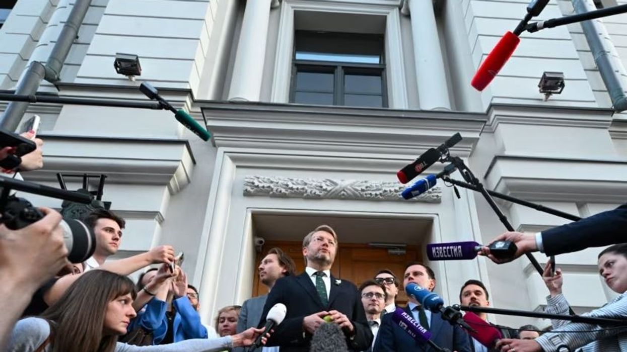 Gjykata Supreme ruse përjashton partinë kundër luftës nga zgjedhjet e ardhshme Gjykata Supreme ruse përjashton partinë kundër luftës nga zgjedhjet e ardhshme
