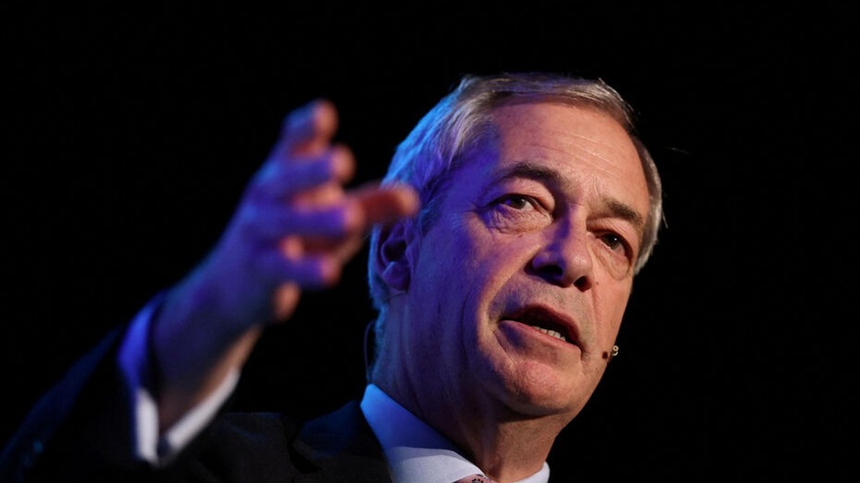 “Do t’ju dërgoj në Kosovë” – 'plani' i Farage për ata që vrajnë dhe përdhunojnë dikë në Britani