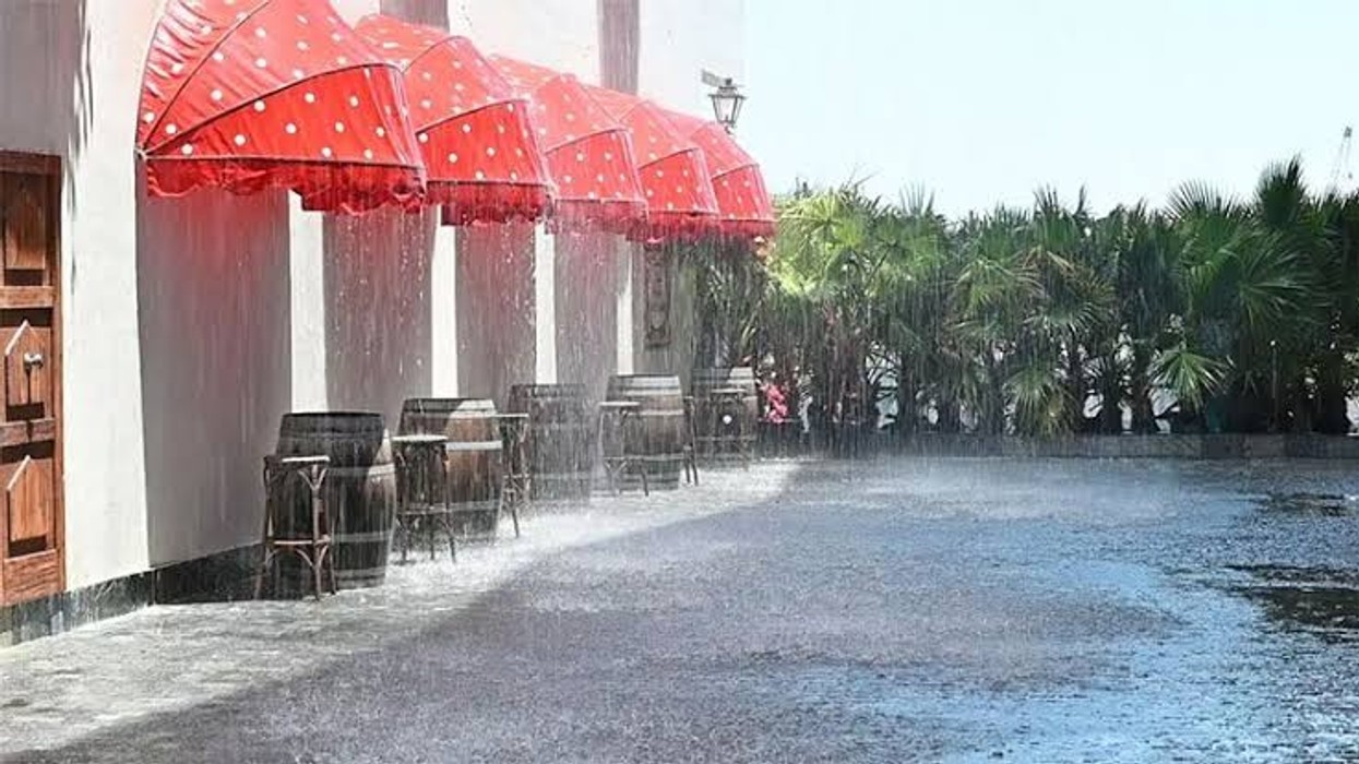 Rrugë me shi artificial, Dubai u sjell freski banorëve mes vapës përvëluese