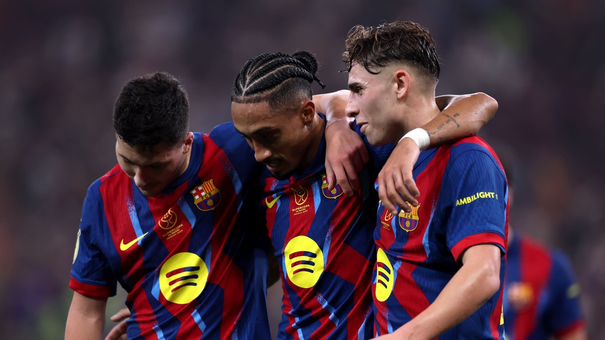 Barcelona përjashton transferimin e yllit të madh të Serie A