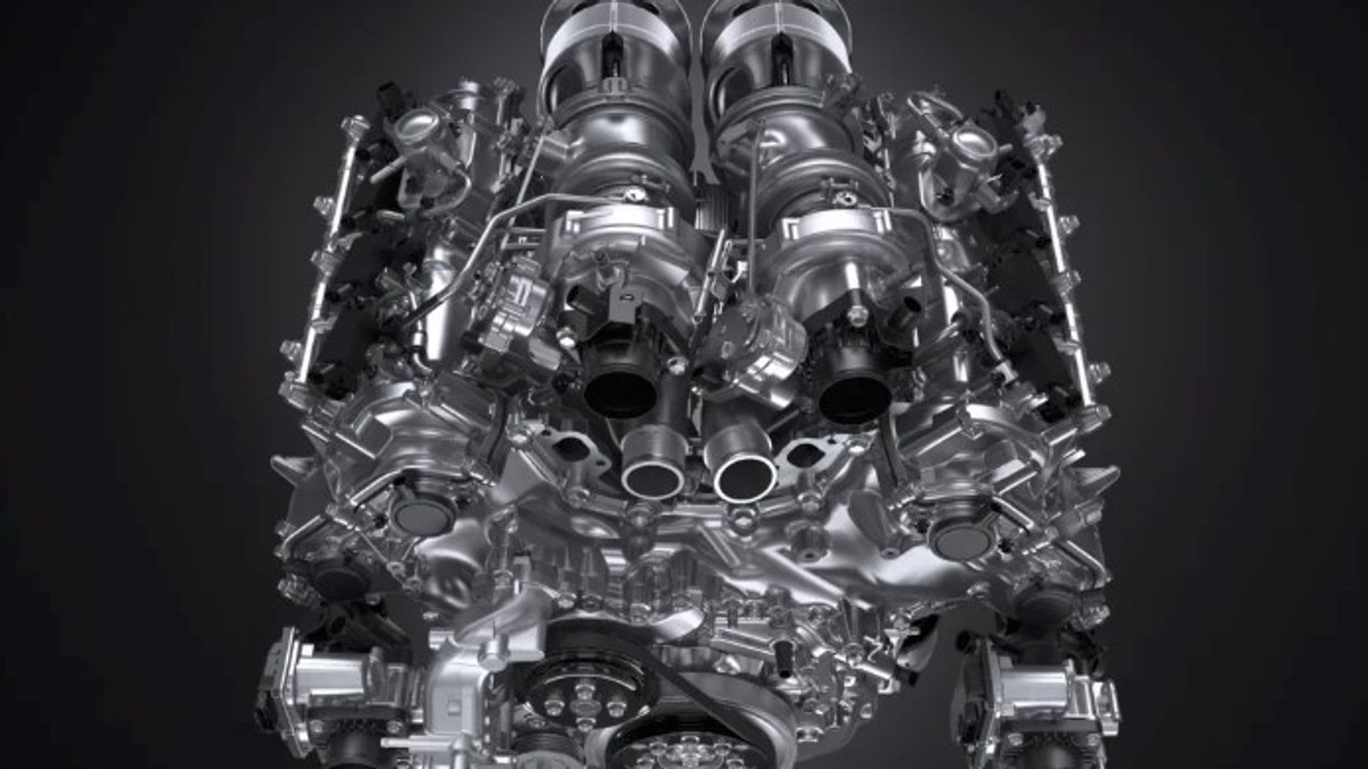 Toyota zhvillon motorin e ri V8 me 640 kuaj/fuqi