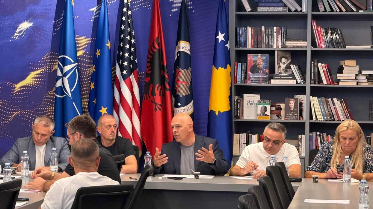 Gjini pas mbledhjes së Kryesisë së Aleancës: Kosova rrezikon bllokadën totale, po shpërfillet Kushtetuta Gjini pas mbledhjes së Kryesisë së Aleancës: Kosova rrezikon bllokadën totale, po shpërfillet Kushtetuta