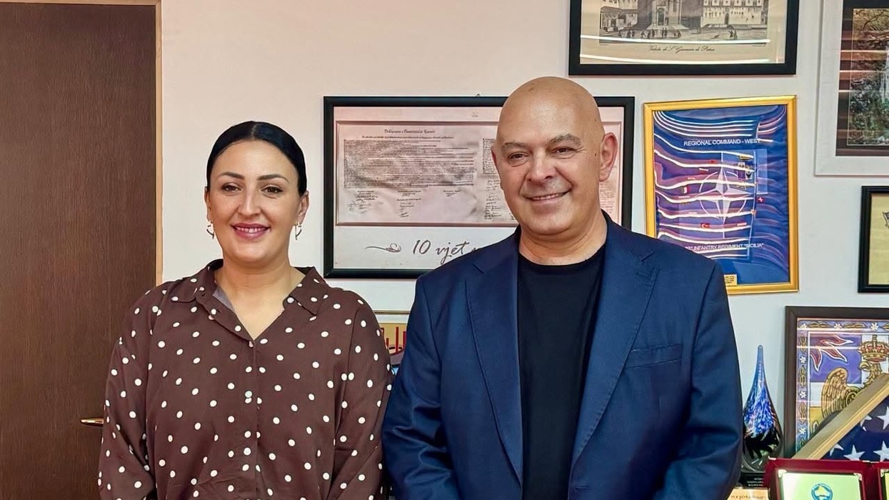 Nita Efendia-Brovina emërohet drejtoreshë e Kulturës, Rinisë dhe Sportit në Gjakovë