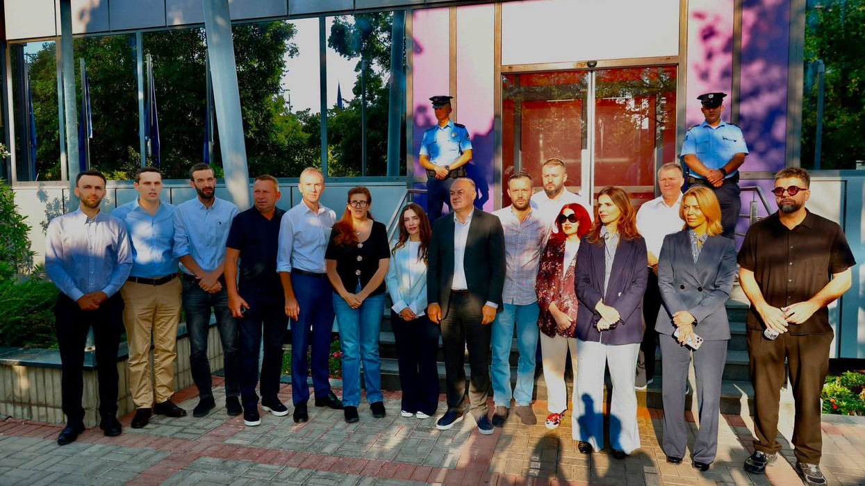 Pas zhvillimeve në Kuvend, deputetët e PDK-së sot para hyrjes së Qeverisë