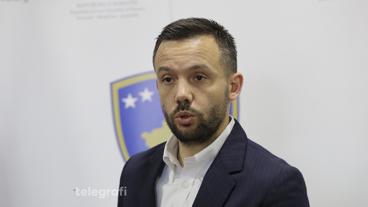Tahiri: PDK nuk i nënshtrohet qasjes autoritare të deputetit Albin Kurti, të premten do të jemi të pranishëm në sallën plenare