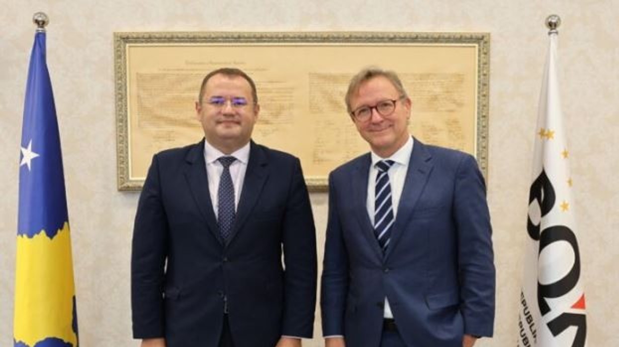 Kosova avancon drejt SEPA-s, Ismaili diskuton reformat me të nominuarin për drejtor të FMN-së