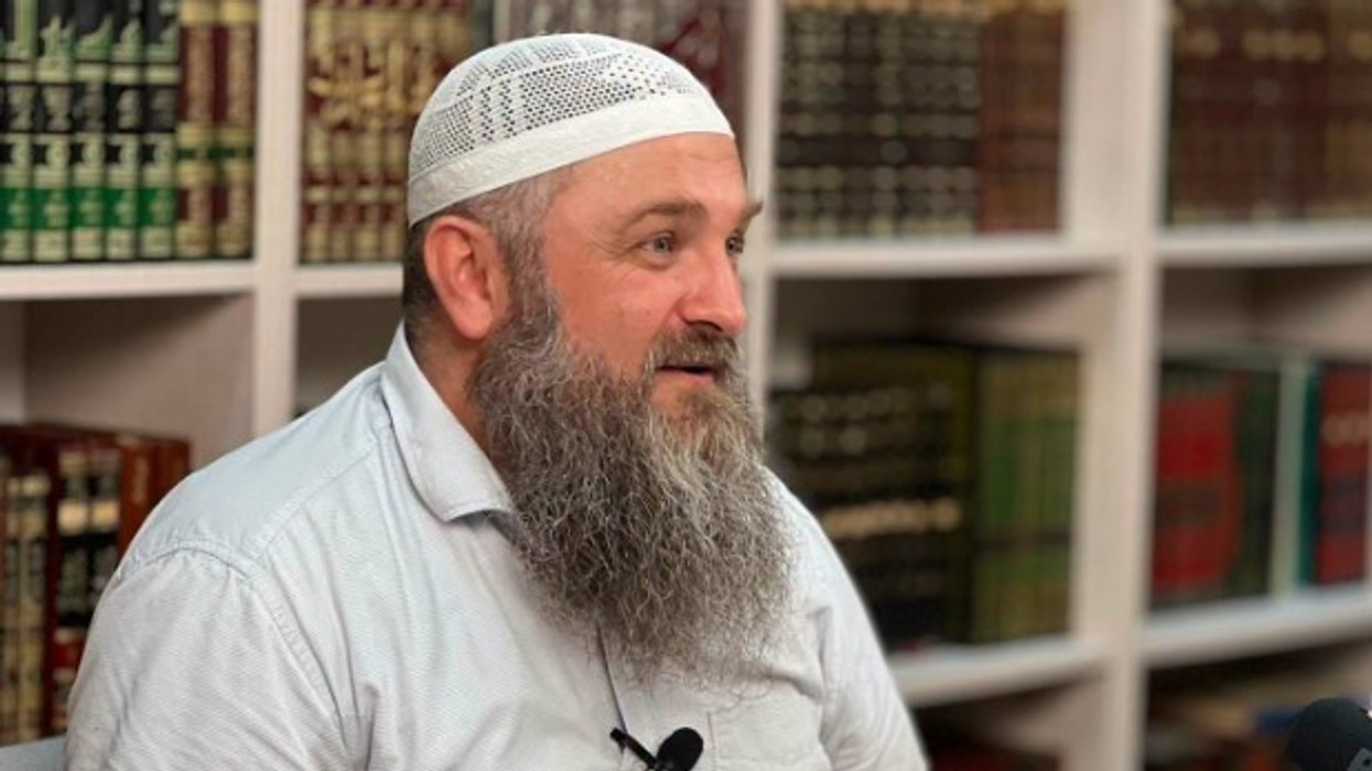 Predikuesi islamik nga Bosnja pritet të dëbohet nga Kosova, BIK-u thotë se s'ishte në dijeni për ardhjen e tij