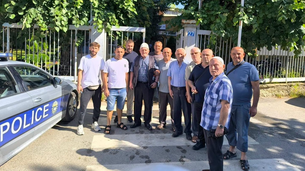Më 18 gusht protestë kundër ndërtimit të kishës katolike, banorët paralajmërojnë bllokimin e rrugëve në Dumnicë e Samadrexhë