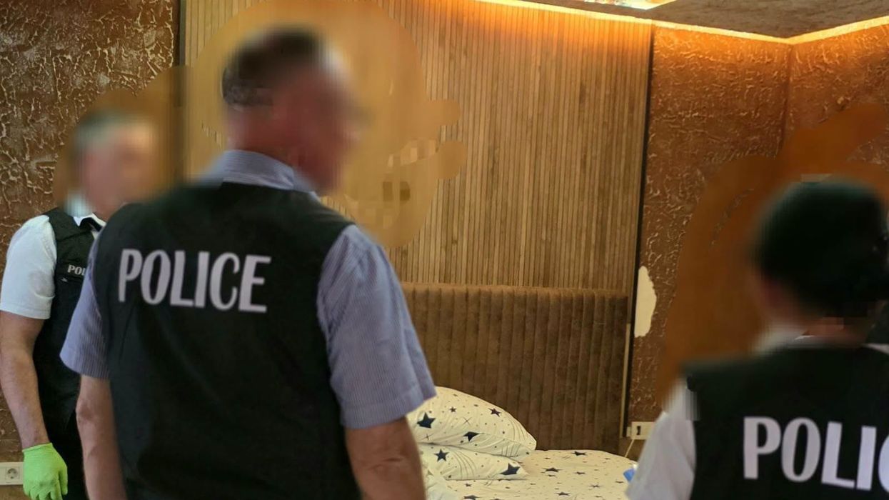 Arrestohet një gjyqtar nën dyshimin për keqpërdorim të detyrës zyrtare Arrestohet një gjyqtar nën dyshimin për keqpërdorim të detyrës zyrtare