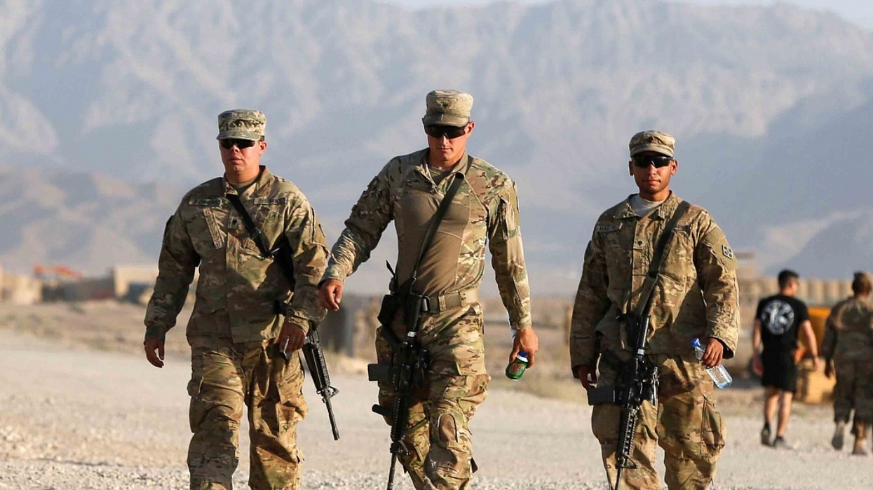 E papritur! Talebanët i bëjnë thirrje SHBA-së të rikthehet në Afganistan