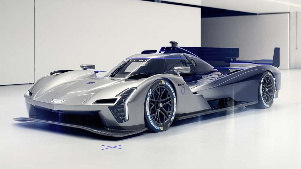 Cadillac zbulon konceptin V-One me 830 kuaj fuqi