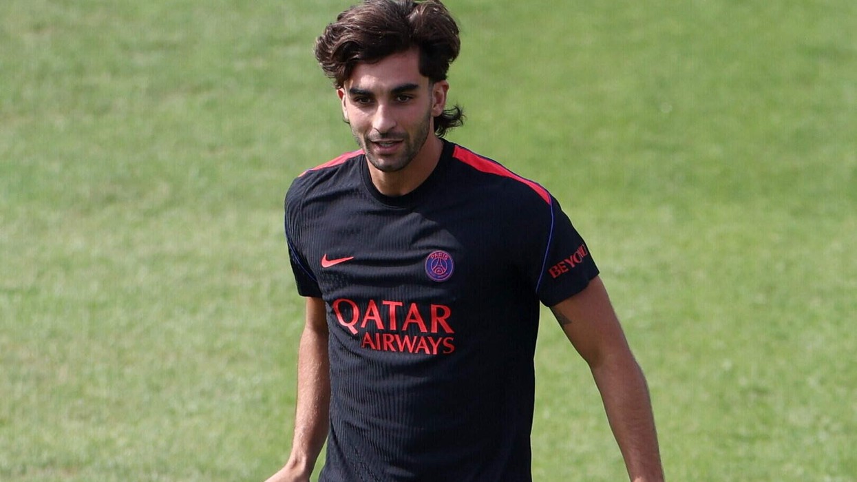 Ferran Torres thumbon menjëherë Barcelonën pasi u zyrtarizua si lojtar i PSG-së