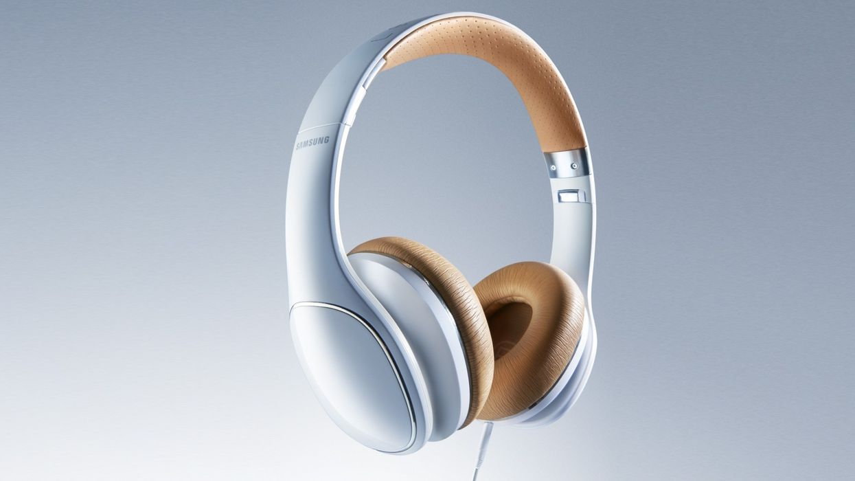 Samsungu ka të ngjarë të përgatisë rivalin e Sony dhe Apple për kufjet vitin e ardhshëm Samsungu ka të ngjarë të përgatisë rivalin e Sony dhe Apple për kufjet vitin e ardhshëm