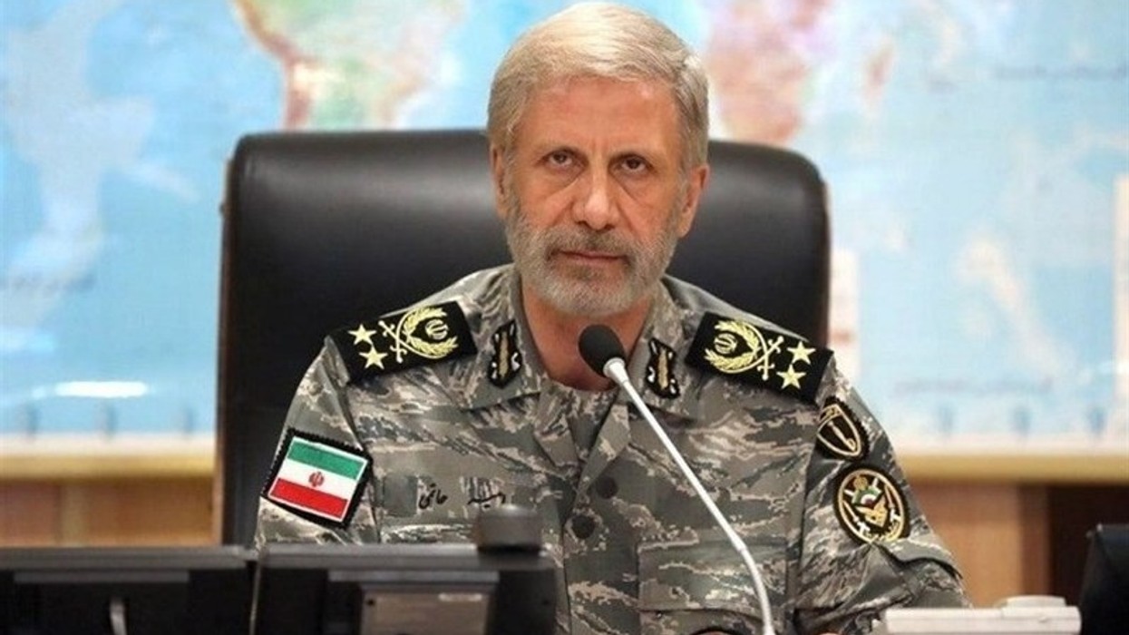 Irani ofron shpërblim për këdo që kap ose vret një ushtar amerikan, gratë marrin dyfishin e shumës