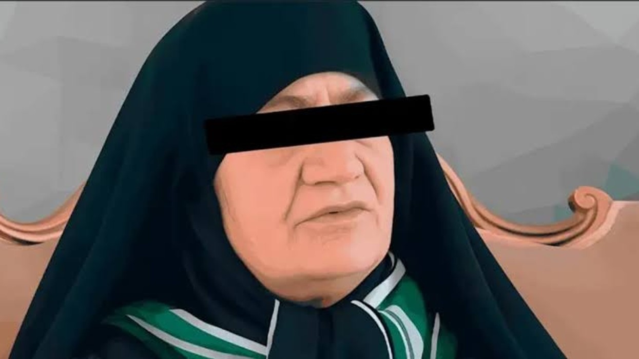 Vrau 11 burra dhe u mori pasurinë, dënohet me vdekje “Vejusha e Zezë” e Iranit