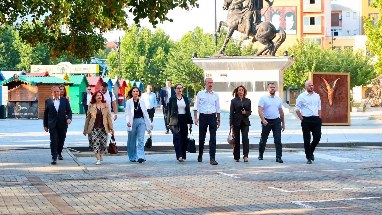 PDK-ja para Qeverisë, i bën thirrje Kurtit: Eja në Kuvend dhe zhblloko institucionet
