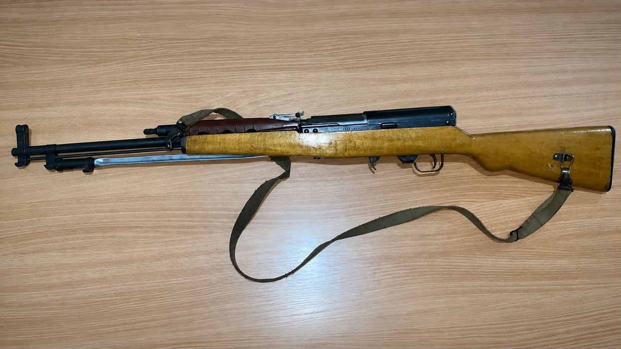 Arrestohet një person për kanosje në Ferizaj, konfiskohet edhe një armë zjarri