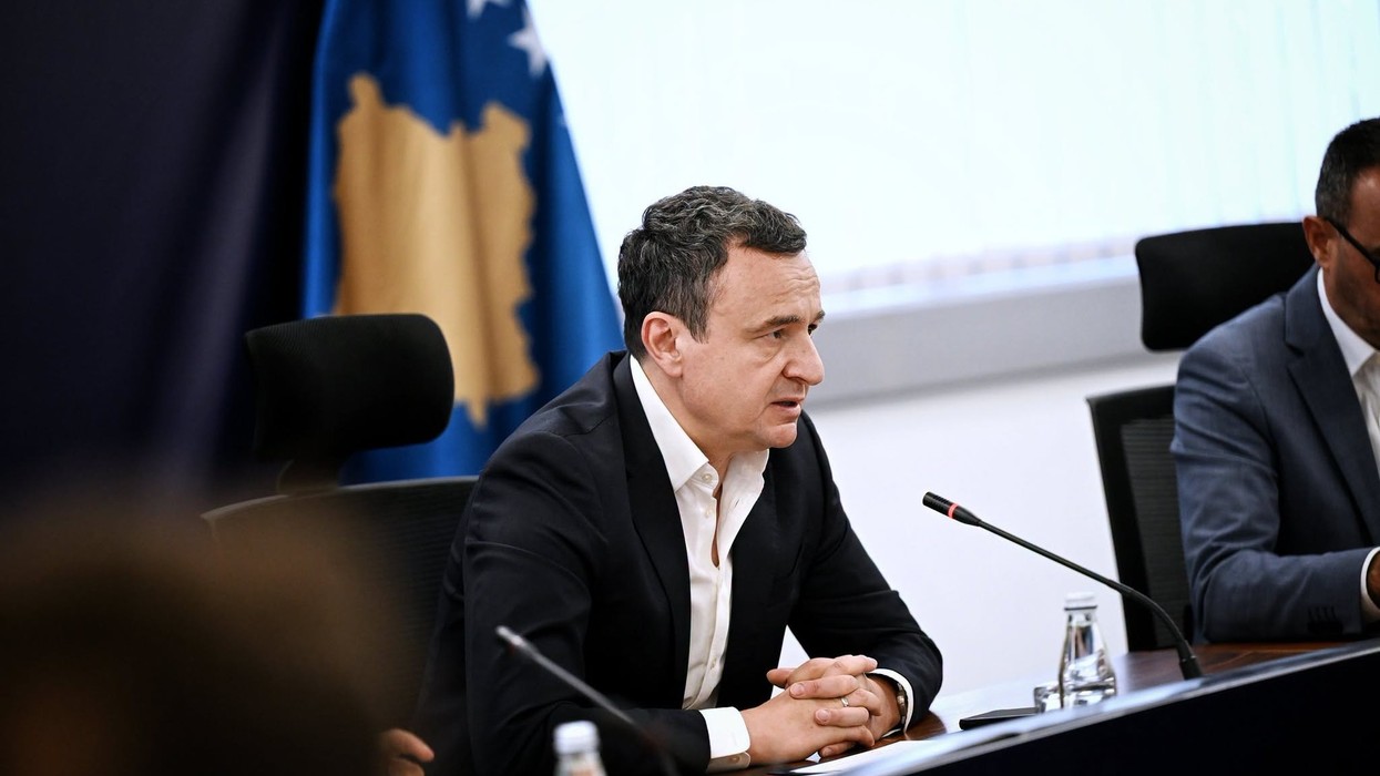 E kërcënoi me jetë Kurtin në Facebook, ngritët aktakuzë ndaj të dyshuarit