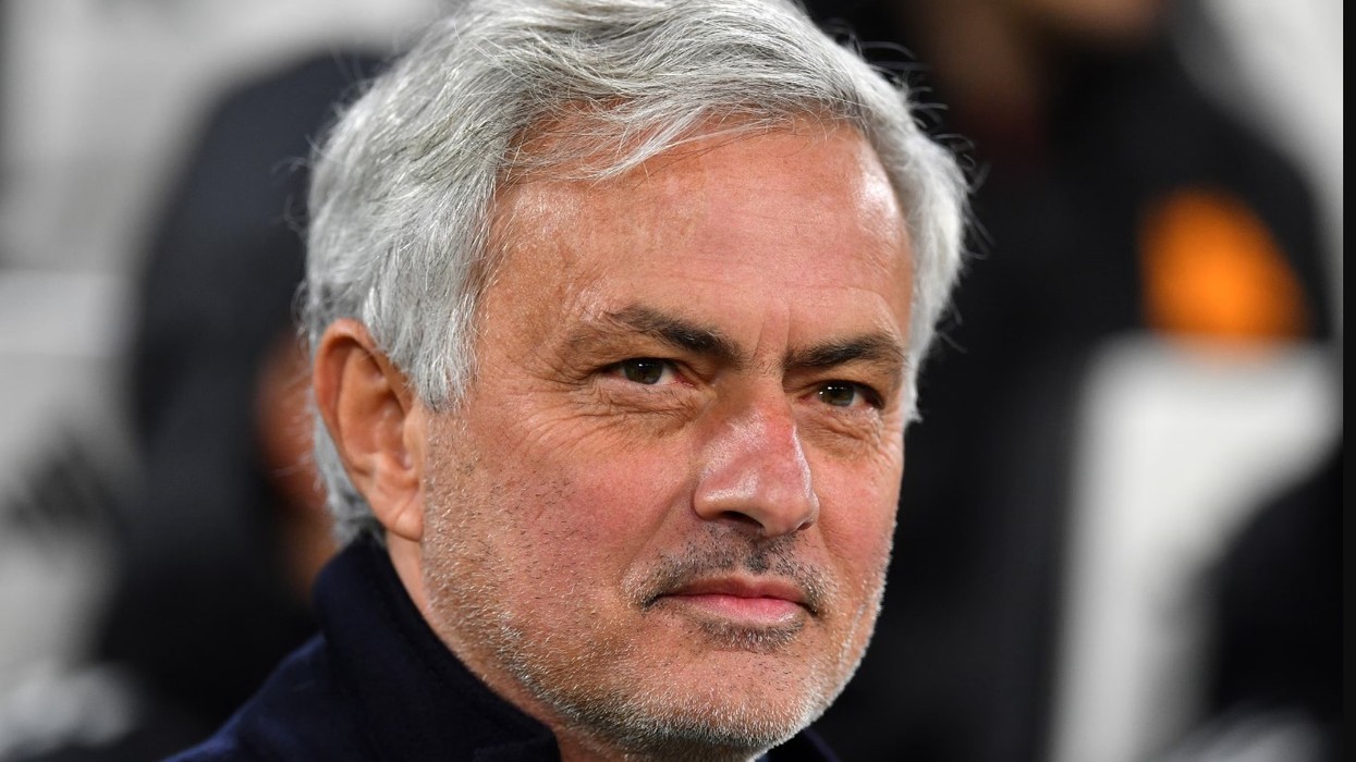 “Jam i dashuruar me të”, Jose Mourinho ‘çmendet’ pas talentit të Real Madridit