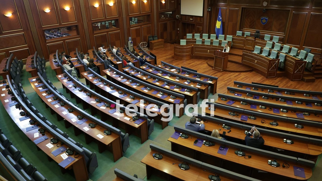 “Respektoni Kushtetutën, konstituoni Kuvendin”, deputetët e PDK-së i bëjnë thirrje LVV-së