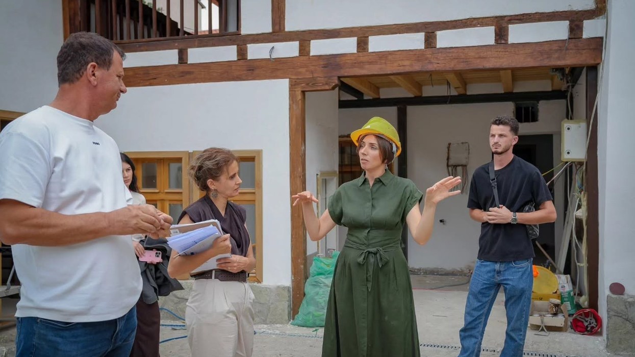 Ministrja Arapi-Krasniqi: Po vazhdon restaurimi i shtëpisë së familjes Koçbashliu në Prizren
