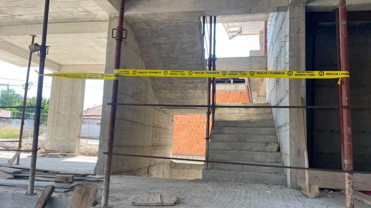 Inspektorati i Punës ndalon punimet në 12 vendpunishte në pesë komuna