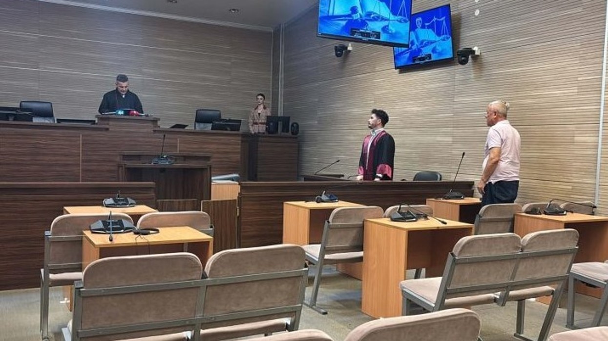 Kadri Xhemajli dënohet me gjashtë muaj burgim efektiv për kanosjen e Kurtit