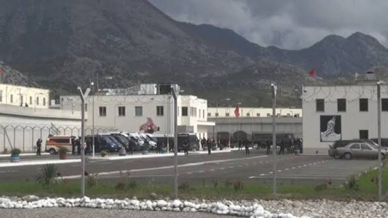 I dënuari merr leje nga burgu i Reçit dhe nuk kthehet, lë letër për familjen: Po largohem ju dua shumë