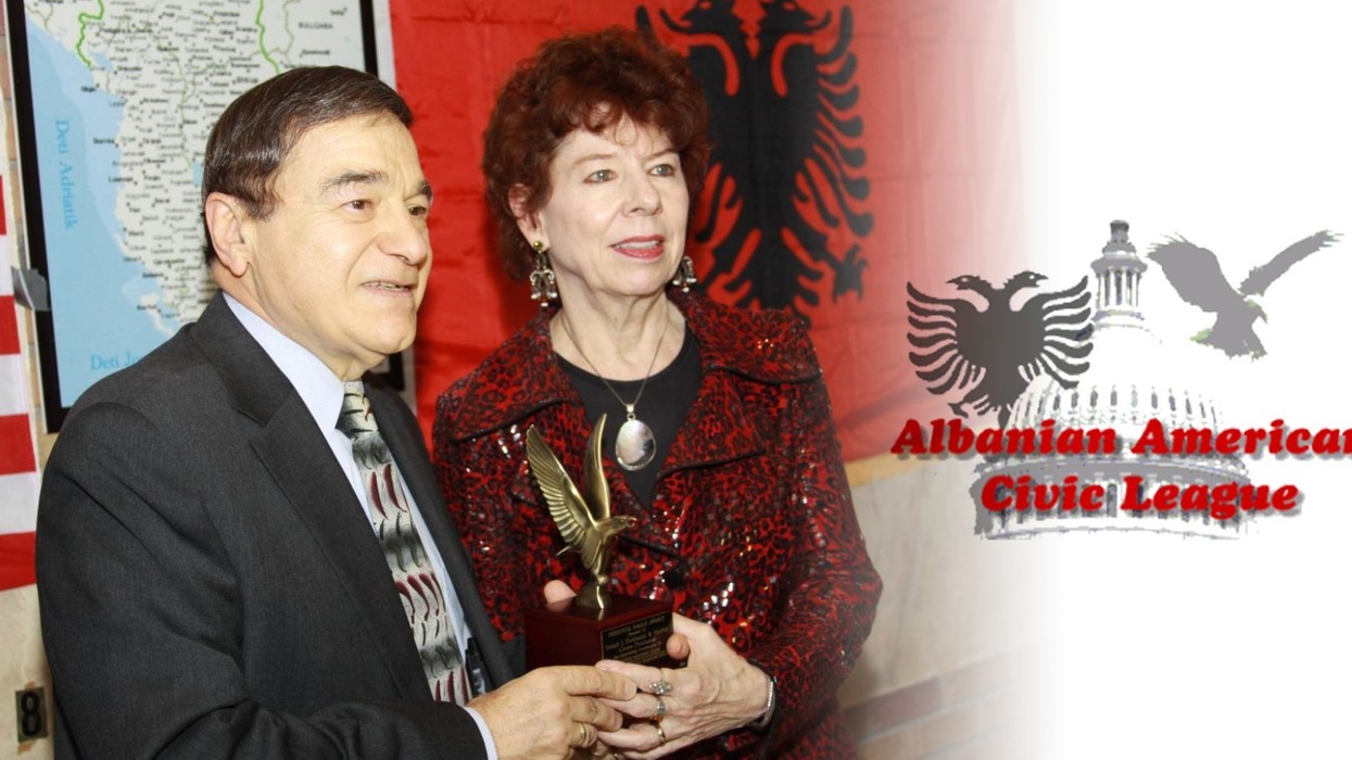 Joe dhe Shirley DioGuardi marrin nesër shtetësinë e Kosovës