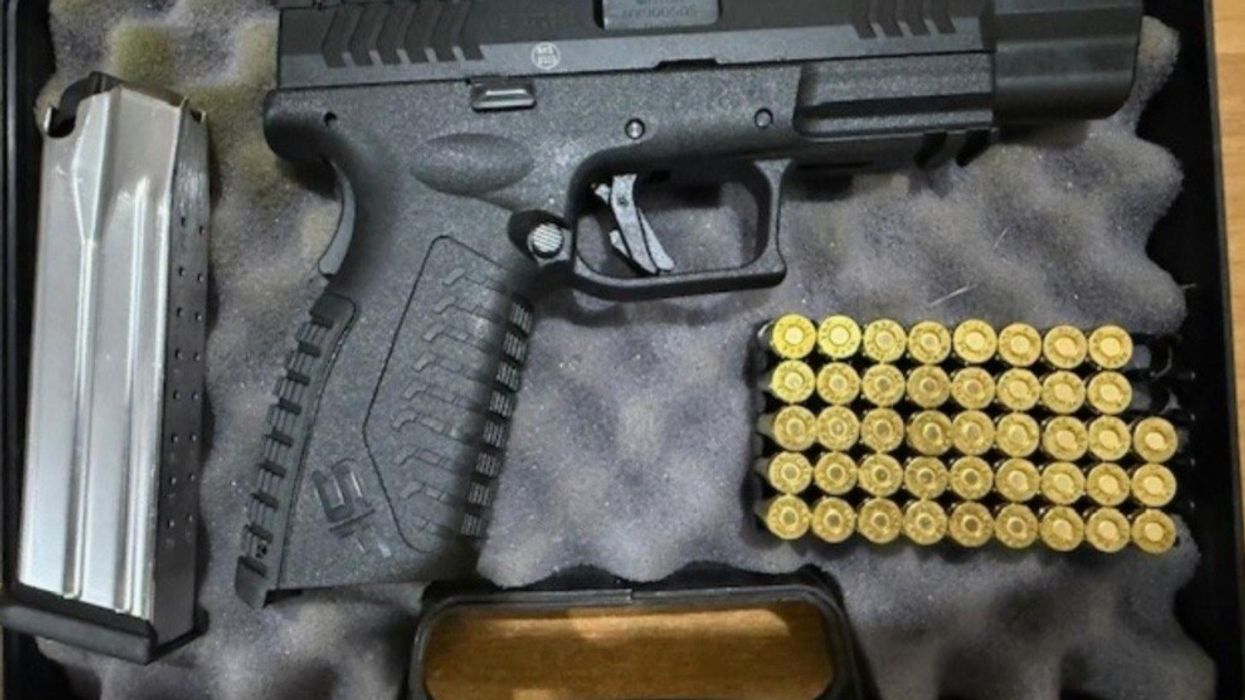 Arrestohen dy persona për të shtëna me armë në një aheng familjar në Kaçanik Arrestohen dy persona për të shtëna me armë në një aheng familjar në Kaçanik