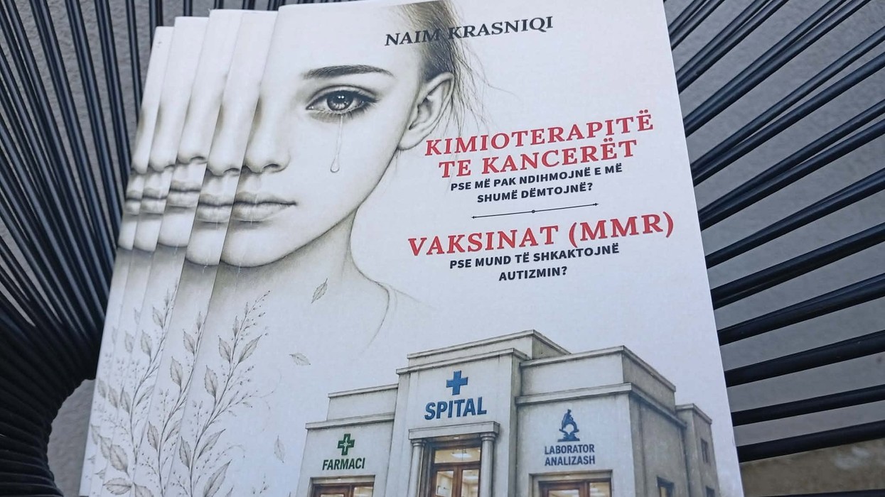 Fizikani Naim Krasniqi publikon librin “Kimioterapitë te kancerët” dhe “Vaksinat (MMR)”