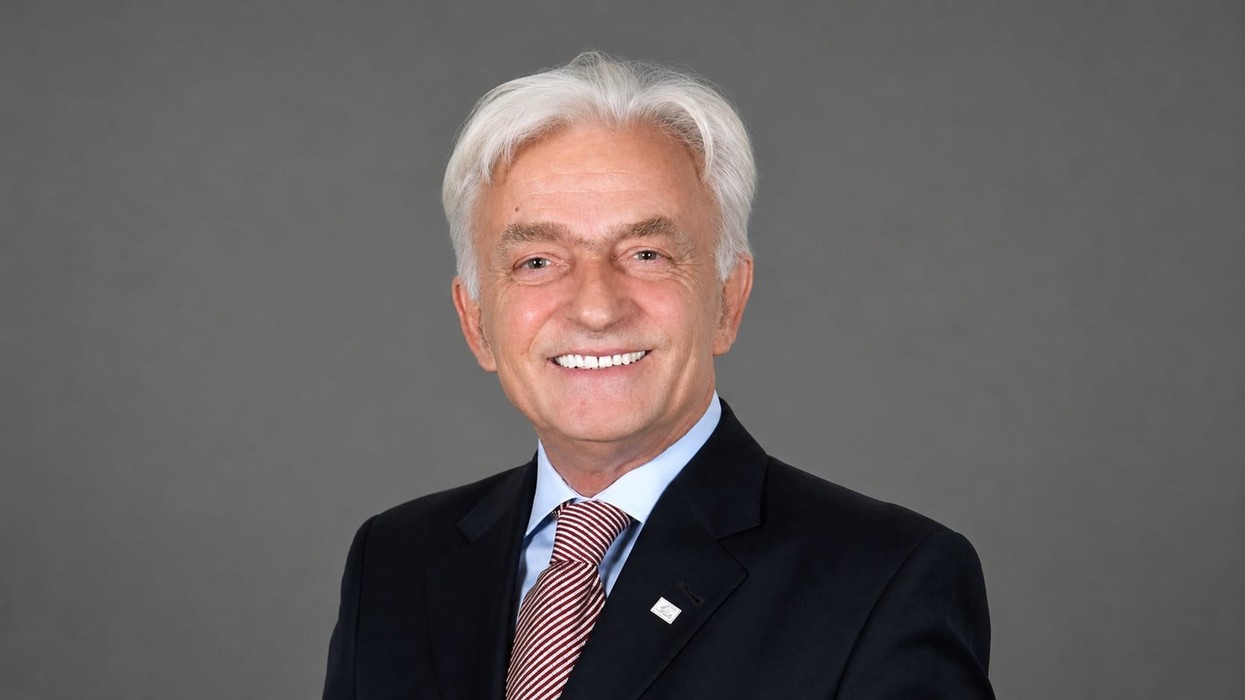 Ndërron jetë Eqrem Kryeziu