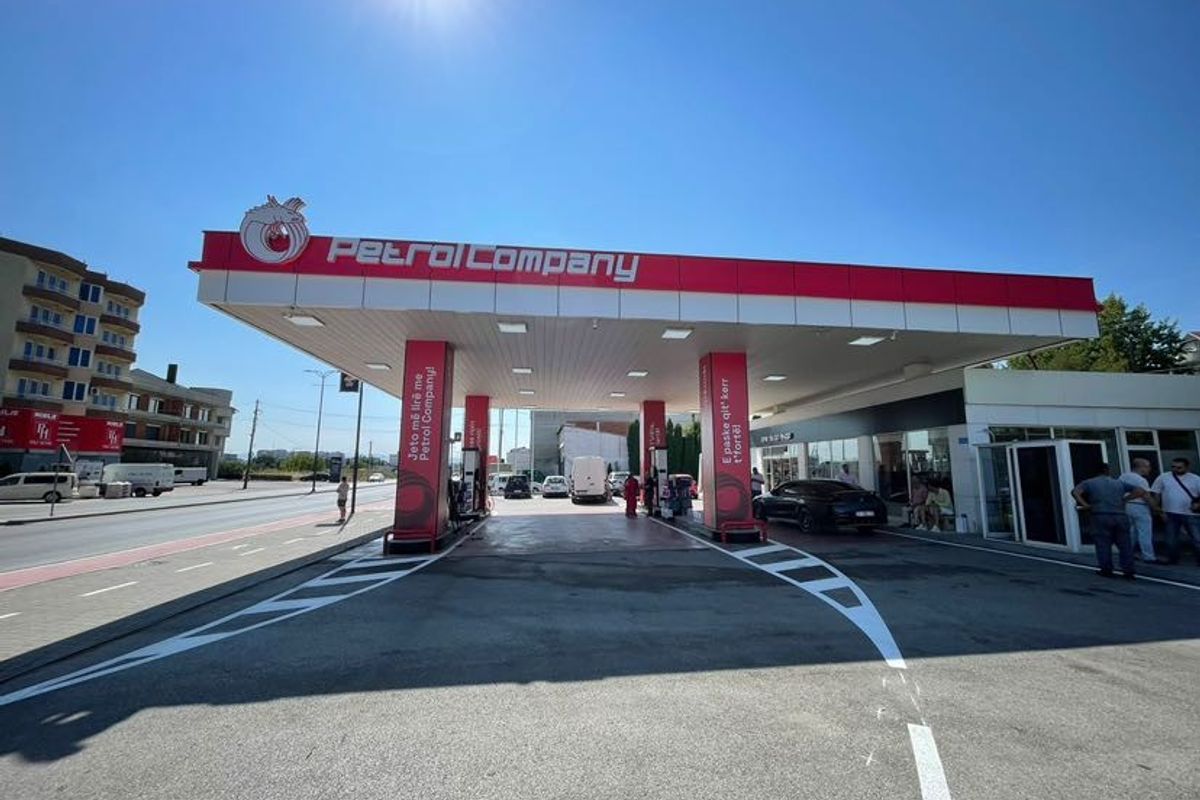 Petrol Company - çdo ditë më shumë pika, çdo ditë më afër jush Petrol Company - çdo ditë më shumë pika, çdo ditë më afër jush