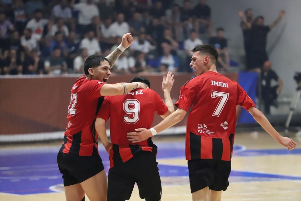 Drenica nis me fitore bindëse ndaj Sakarya Karasu në Ligën e Kampionëve të futsallit Drenica nis me fitore bindëse ndaj Sakarya Karasu në Ligën e Kampionëve të futsallit