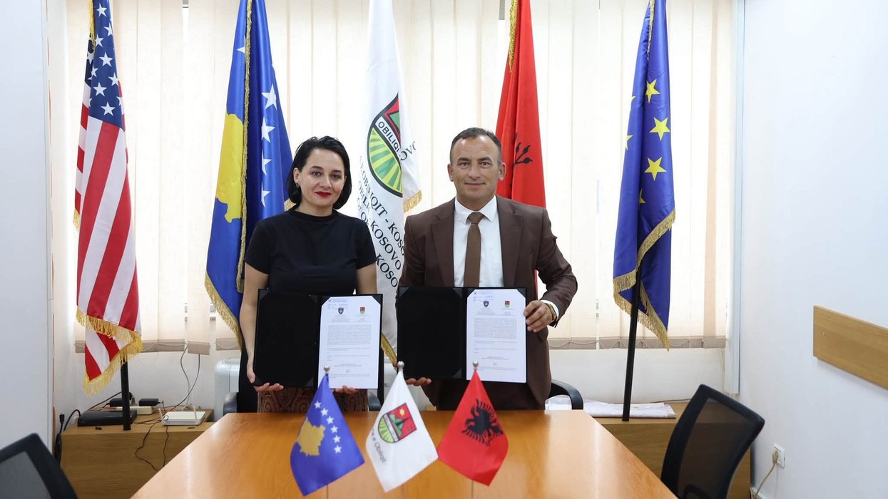 Ndahen 685 mijë euro për renovimin dhe rindërtimin e shtëpive të familjeve të cenueshme në Obiliq