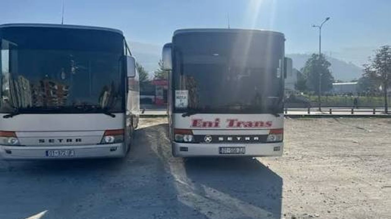 Operatorët e transportit paralajmërojnë protestë në Fushë Kosovë më 28 gusht Operatorët e transportit paralajmërojnë protestë në Fushë Kosovë më 28 gusht