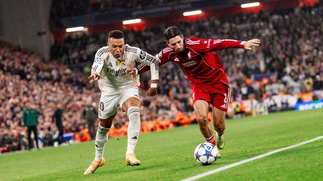 UEFA ndaloi dy ndeshje klasike në Anfield dhe Giuseppe Meazza përpara shortit për sezonin e ri të Ligës së Kampionëve