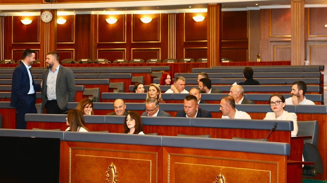PDK letër të re Deharit, kërkojnë ta thërras seancën të premten në orën 11:00 PDK letër të re Deharit, kërkojnë ta thërras seancën të premten në orën 11:00