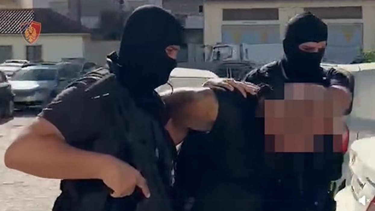 I akuzuar në Norvegji, kapet në Durrës – pamje nga arrestimi i norvegjezit nga Policia e Shtetit