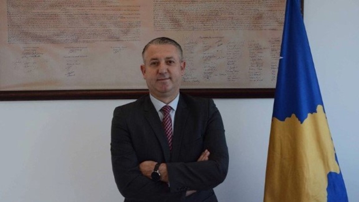 Bekim Hoxha, nga pozita e drejtorit ekzekutiv të AUV-it transferohen në Agjencinë Pyjore