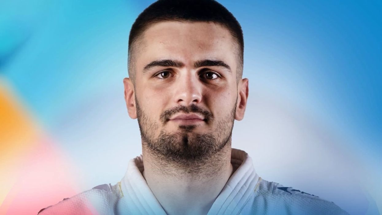 Zekaj fiton ndeshjen e parë në repesazh, vetëm një fitore larg medaljes së bronztë Zekaj fiton ndeshjen e parë në repesazh, vetëm një fitore larg medaljes së bronztë