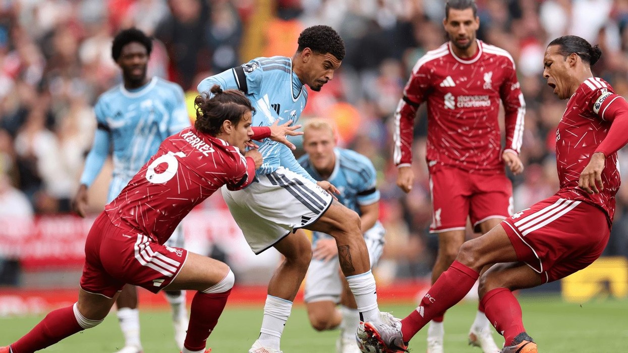 Liverpooli ndalet në shtëpi nga Nottingham Forest