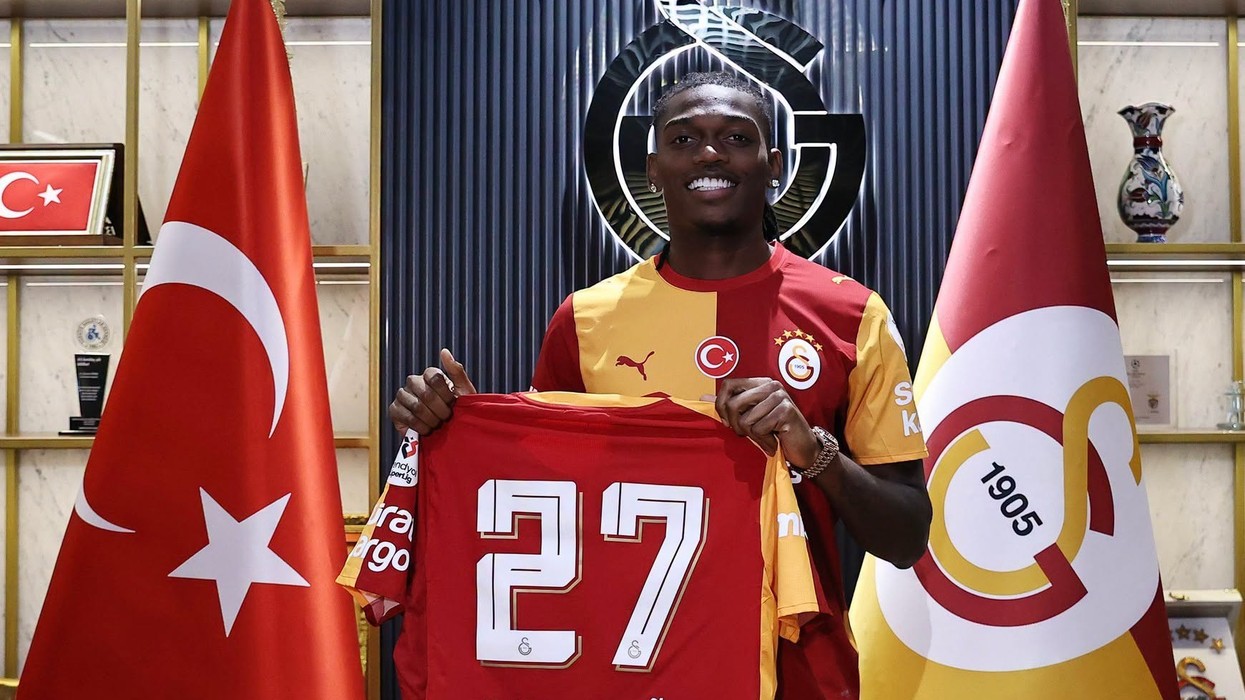 Rafael Leao te Galatasaray, zbulohen shifra marramendëse të marrëveshjes