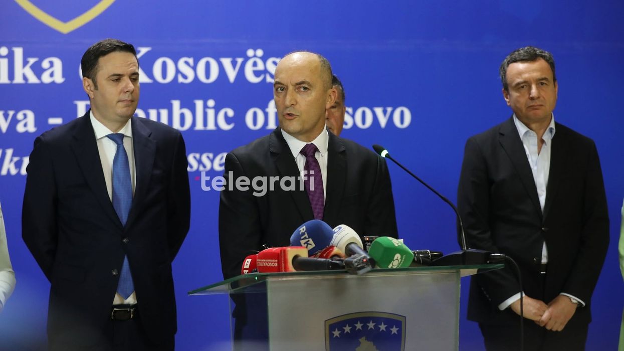 Bekim Sejdiu pranon kandidaturën për president: Jam vënë në shërbim të shtetit dhe qytetarëve Bekim Sejdiu pranon kandidaturën për president: Jam vënë në shërbim të shtetit dhe qytetarëve