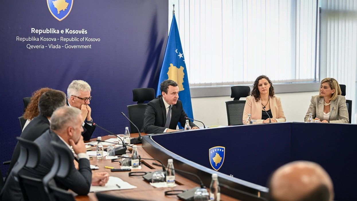 Kurti njofton për themelimin e një instituti kërkimor për energjinë, Prizreni propozohet si lokacion