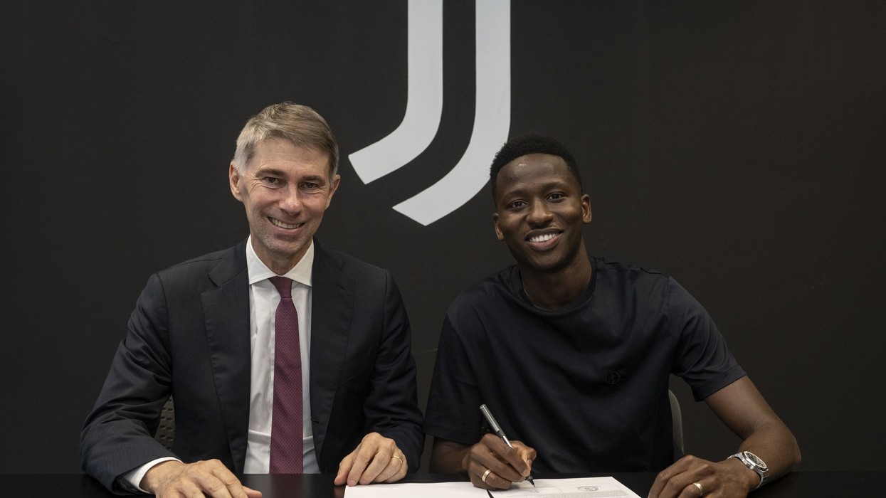 Zyrtare: Juventusi transferon Pape Matar Sarr nga Tottenhami