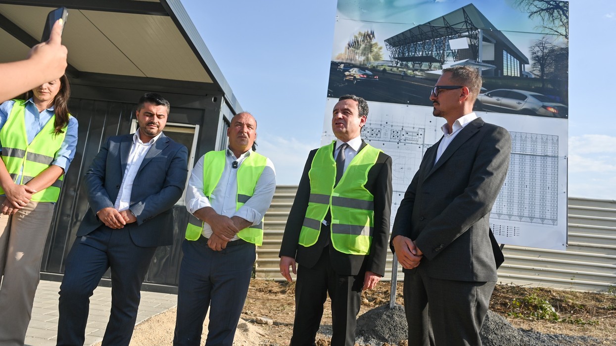 Vendoset gurthemeli për Palestrën Multisportive në komunën e Podujevës